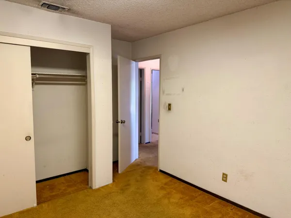 $399,950 | 1264 Parkview Street, Manteca, CA 95337