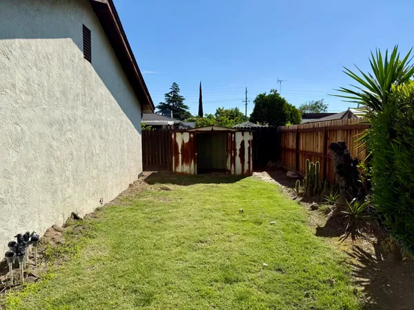 $399,950 | 1264 Parkview Street, Manteca, CA 95337