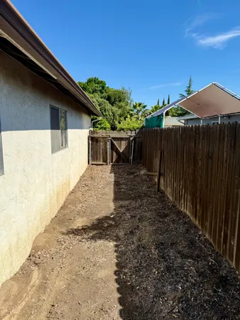 $399,950 | 1264 Parkview Street, Manteca, CA 95337