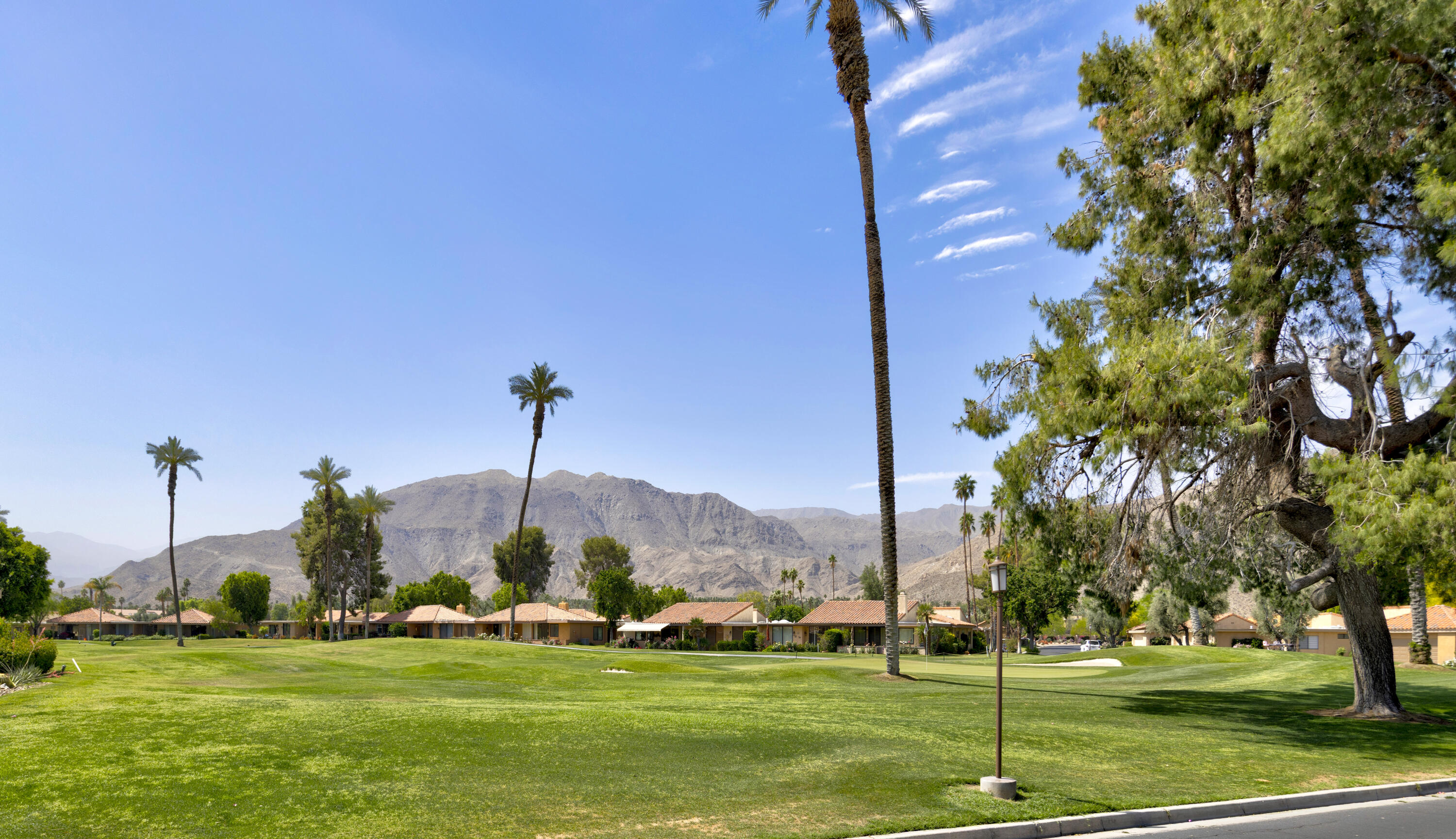 51 Sunrise Drive Rancho Mirage, CA 92270 - Photo 11 of 61 1 (1.2)