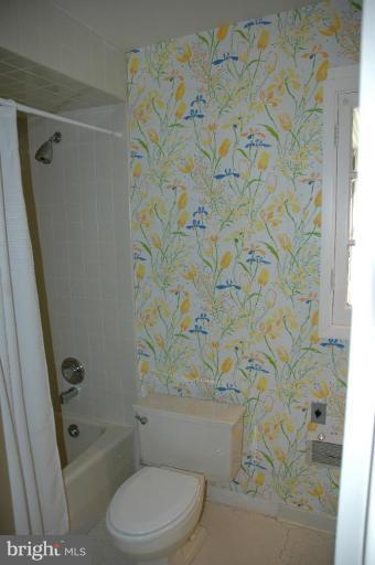 7318 Brightside Road Baltimore, MD 21212 - Photo 22 of 28 Bath #2