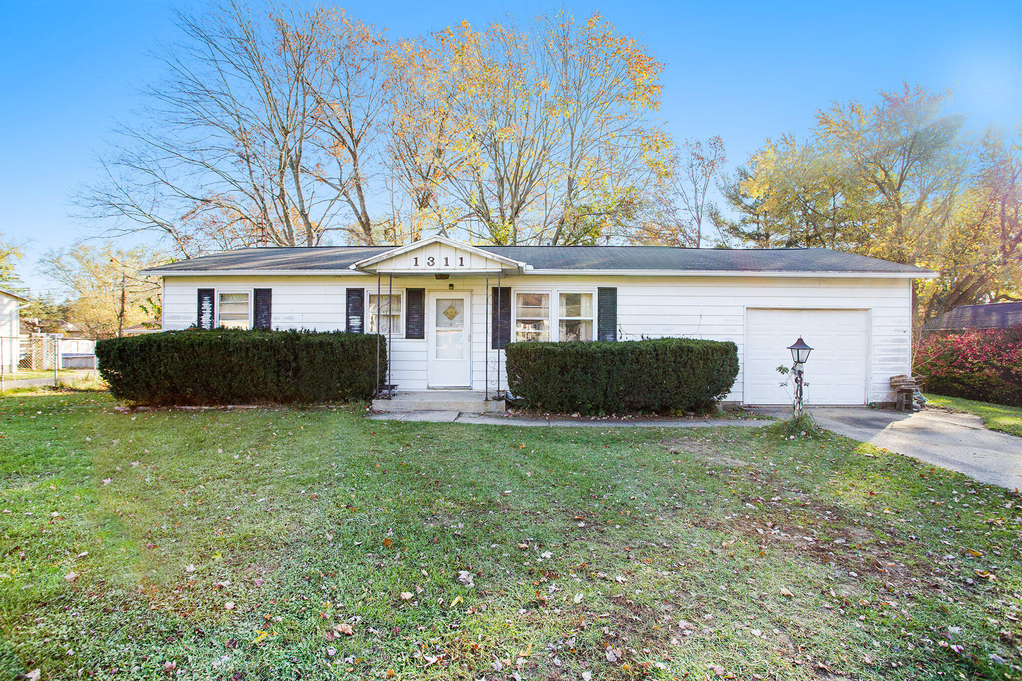 1311 Cedarhurst Road Niles, MI 49120 - Photo 1 of 28 1311 Cedarhurst
