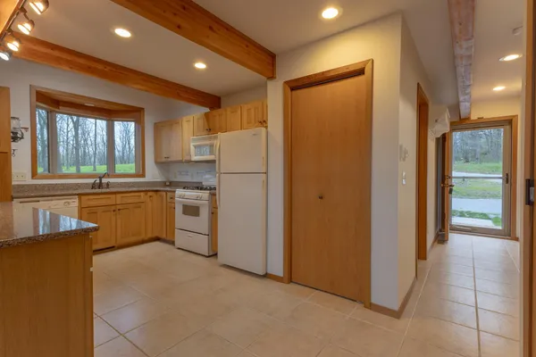 $675,000 | 12994 385th Avenue, Mabel, MN 55954