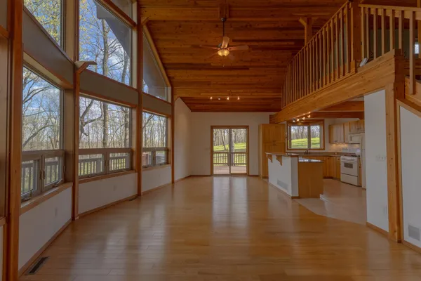 $675,000 | 12994 385th Avenue, Mabel, MN 55954