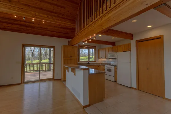 $675,000 | 12994 385th Avenue, Mabel, MN 55954