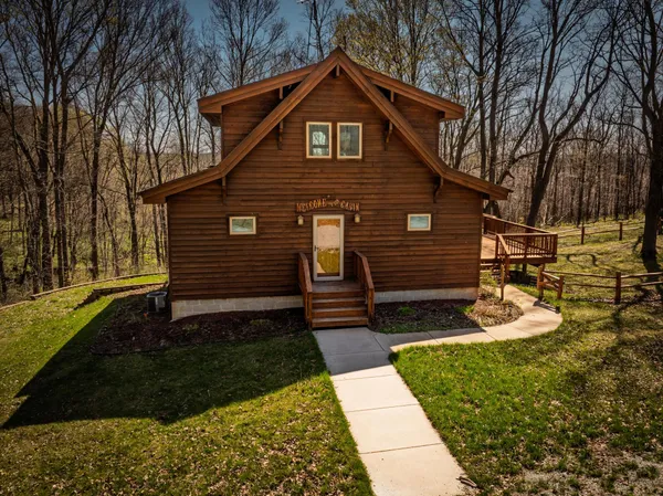 $675,000 | 12994 385th Avenue, Mabel, MN 55954