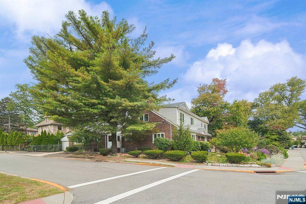 1003 Cumbermeade Road Fort Lee, NJ 07024 - Photo 4 of 23 a view of a house with a street