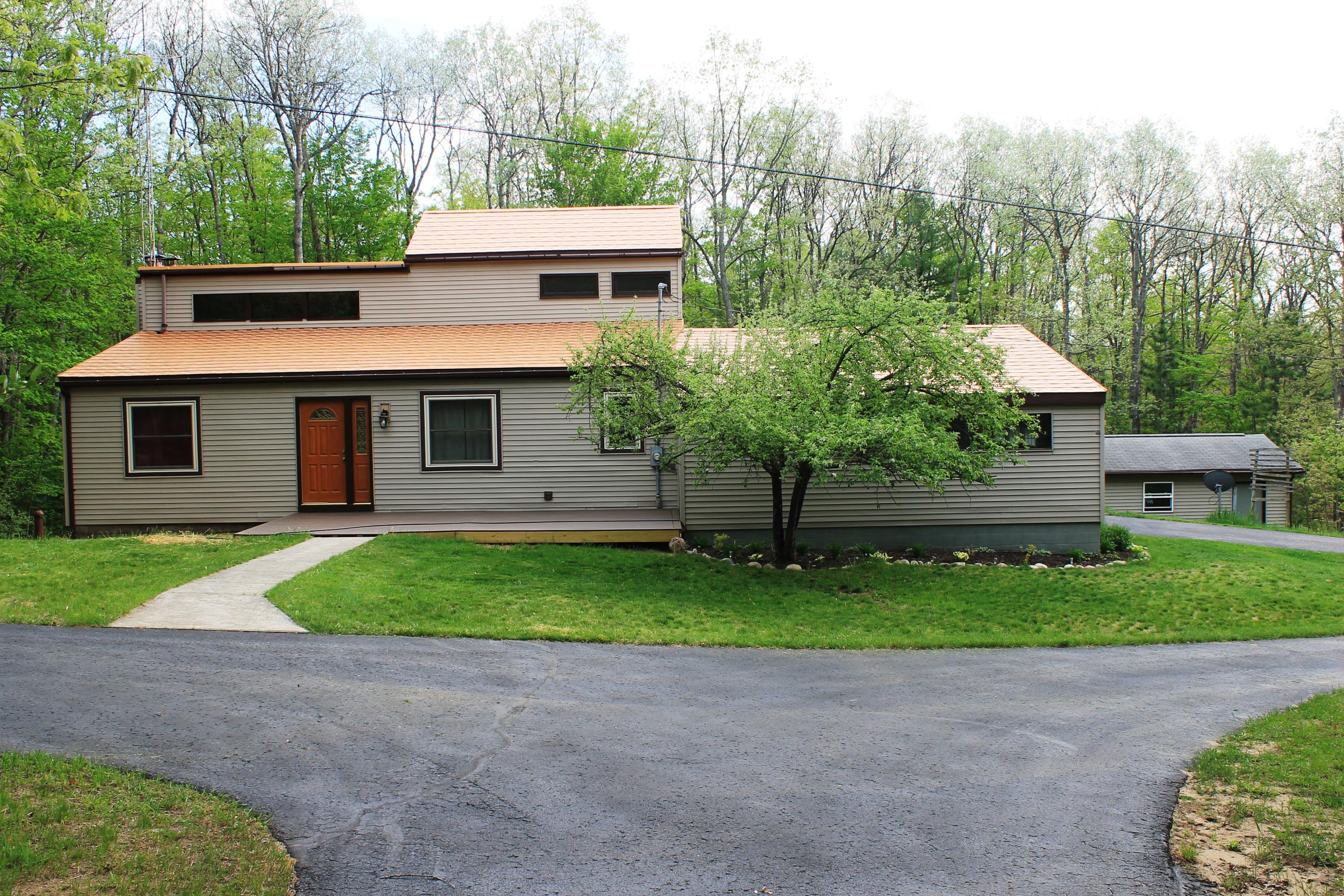 95 West Burdell Road Roscommon, MI 48653 - Photo 1 of 61 Gallery Image 1