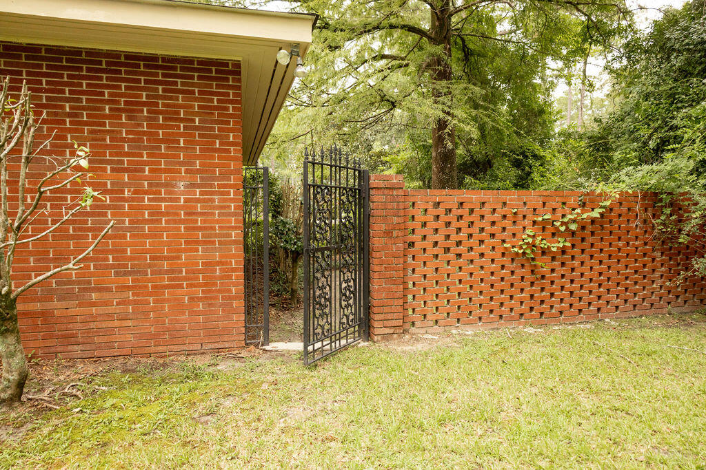 201 Overhill Road Walterboro, SC 29488 - Photo 28 of 33