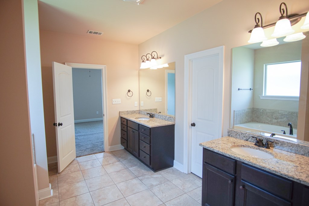 24528 Caleb Court Daphne, AL 36526 - Photo 12 of 25
