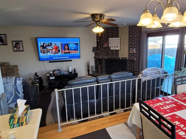 $549,000 | 7432 West Gregory Street, Chicago, IL 60656