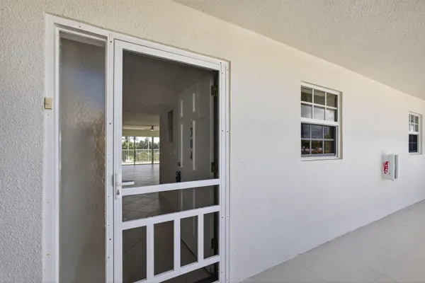 $593,000 | 100 Waterway Road, Unit A304, Tequesta, FL 33469