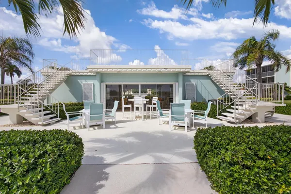 $593,000 | 100 Waterway Road, Unit A304, Tequesta, FL 33469