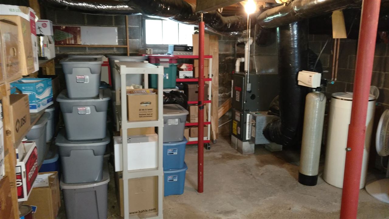 208 South 5th Street Decatur, IN 46733 - Photo 14 of 18