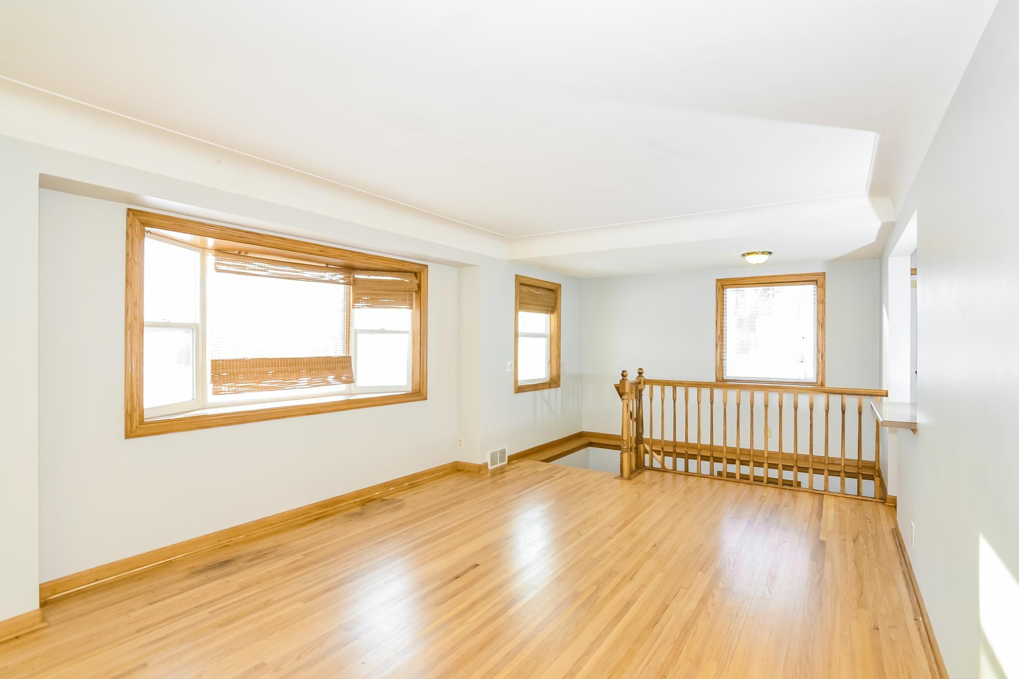 8324 14th Avenue South Bloomington, MN 55425 - Photo 2 of 13