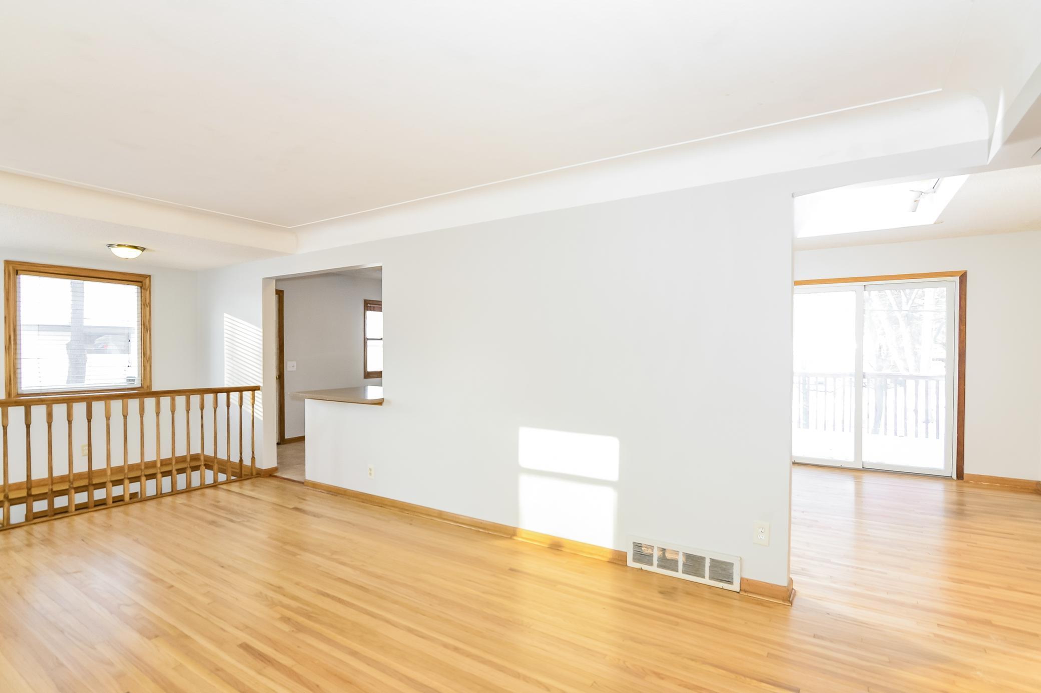 8324 14th Avenue South Bloomington, MN 55425 - Photo 3 of 13