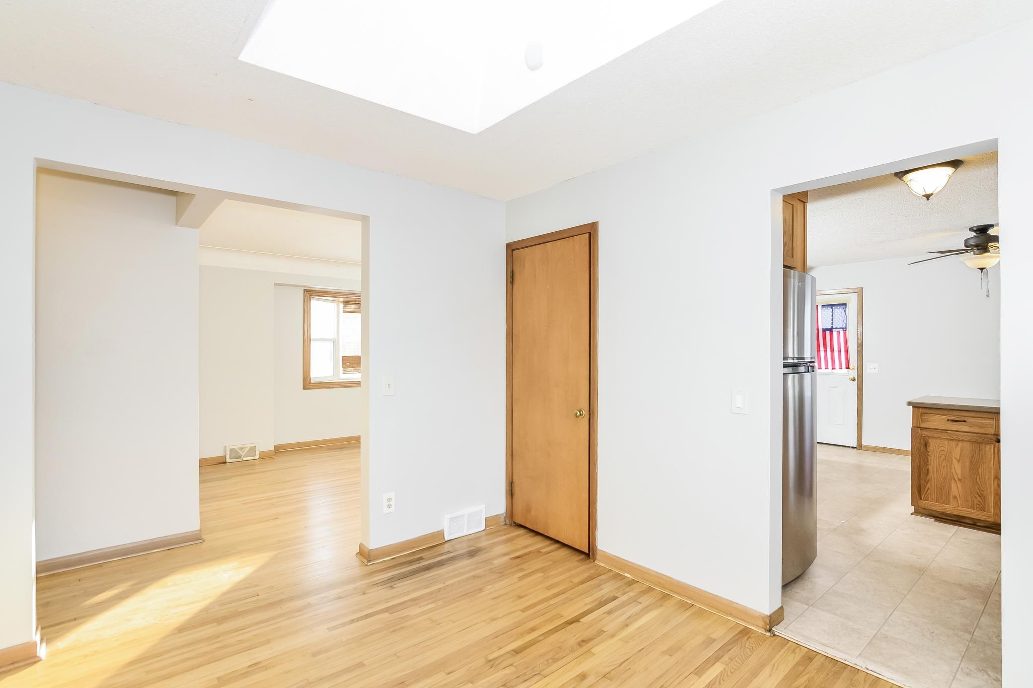 8324 14th Avenue South Bloomington, MN 55425 - Photo 4 of 13