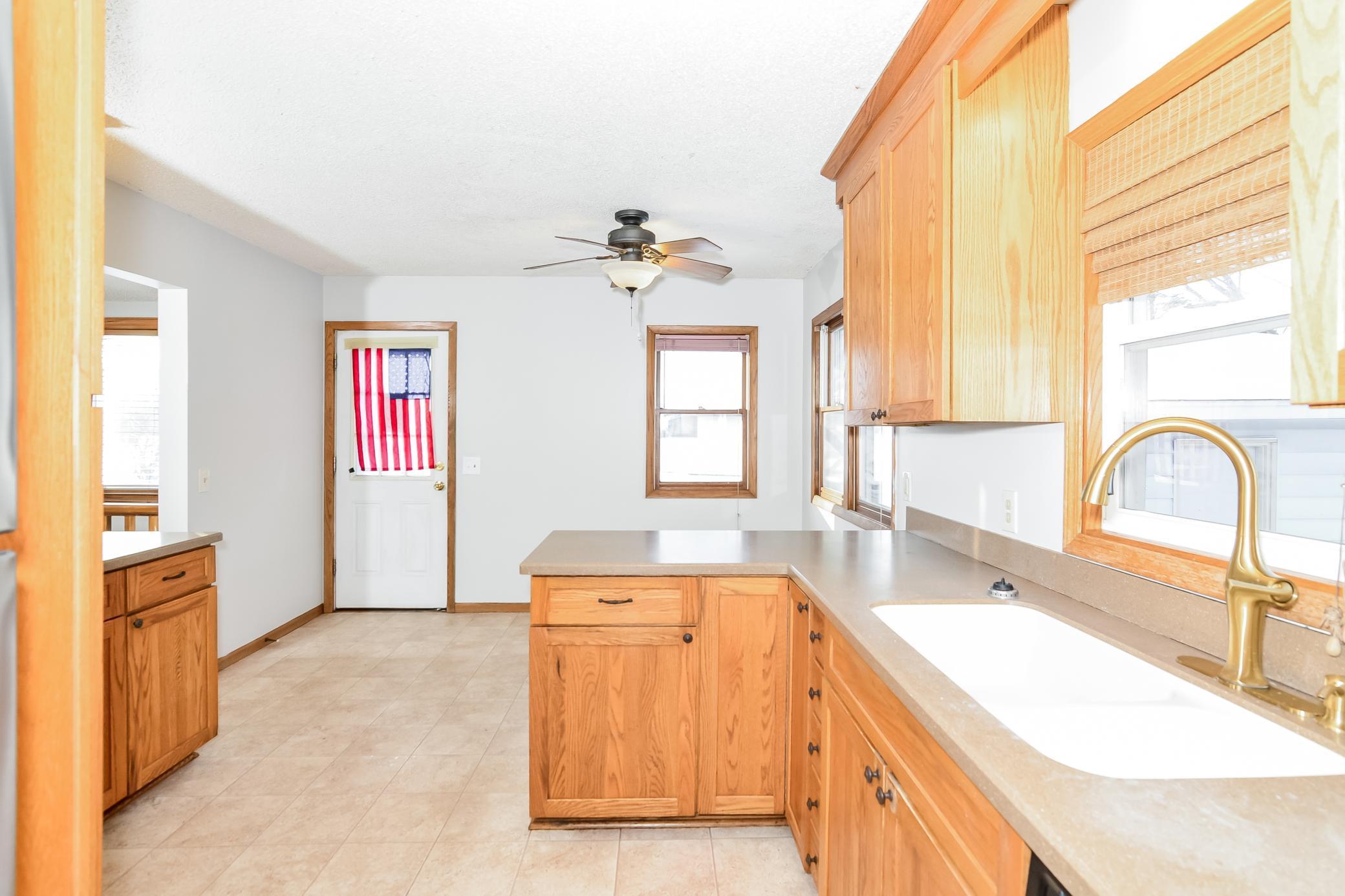 8324 14th Avenue South Bloomington, MN 55425 - Photo 7 of 13