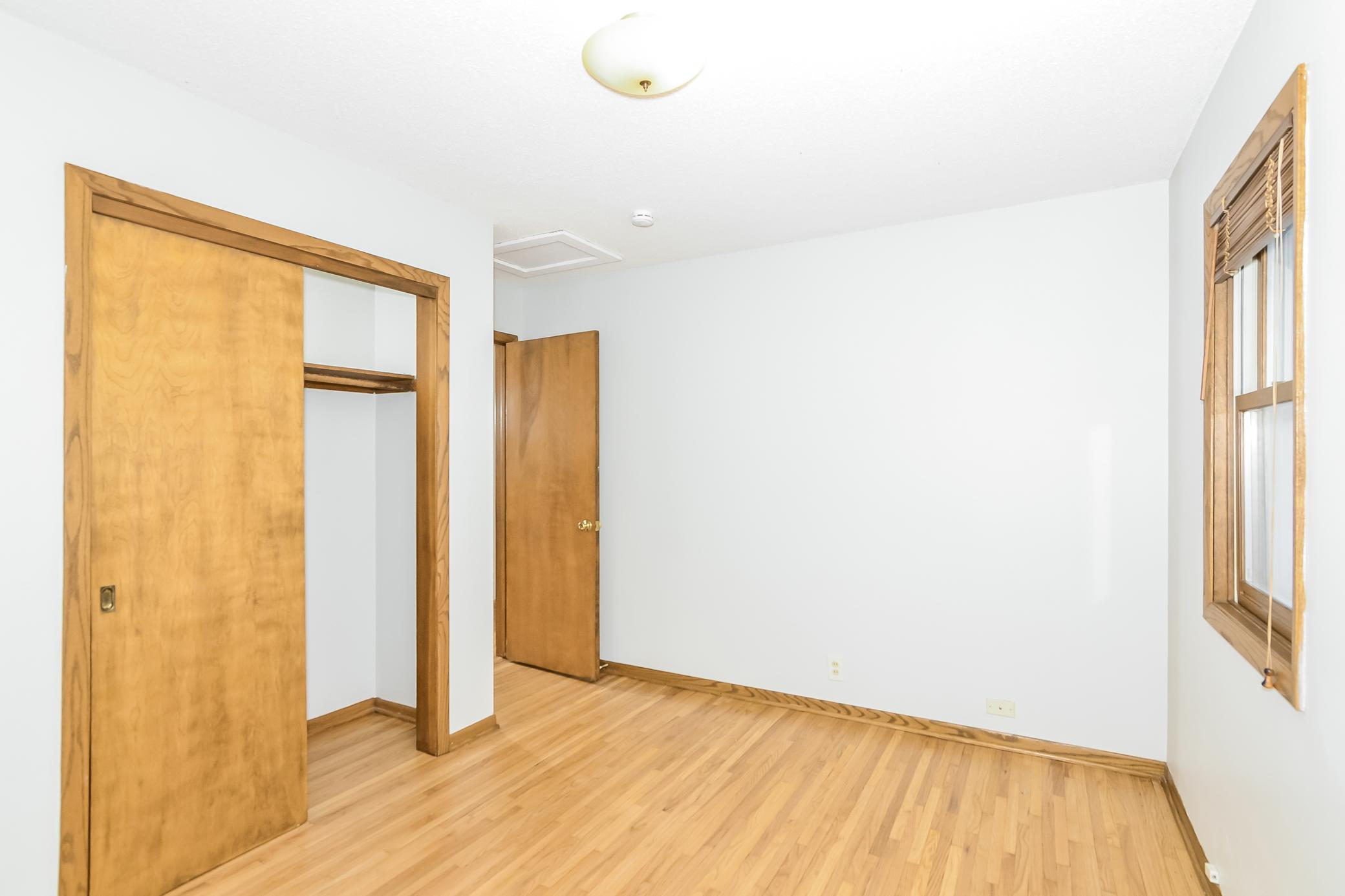 8324 14th Avenue South Bloomington, MN 55425 - Photo 10 of 13