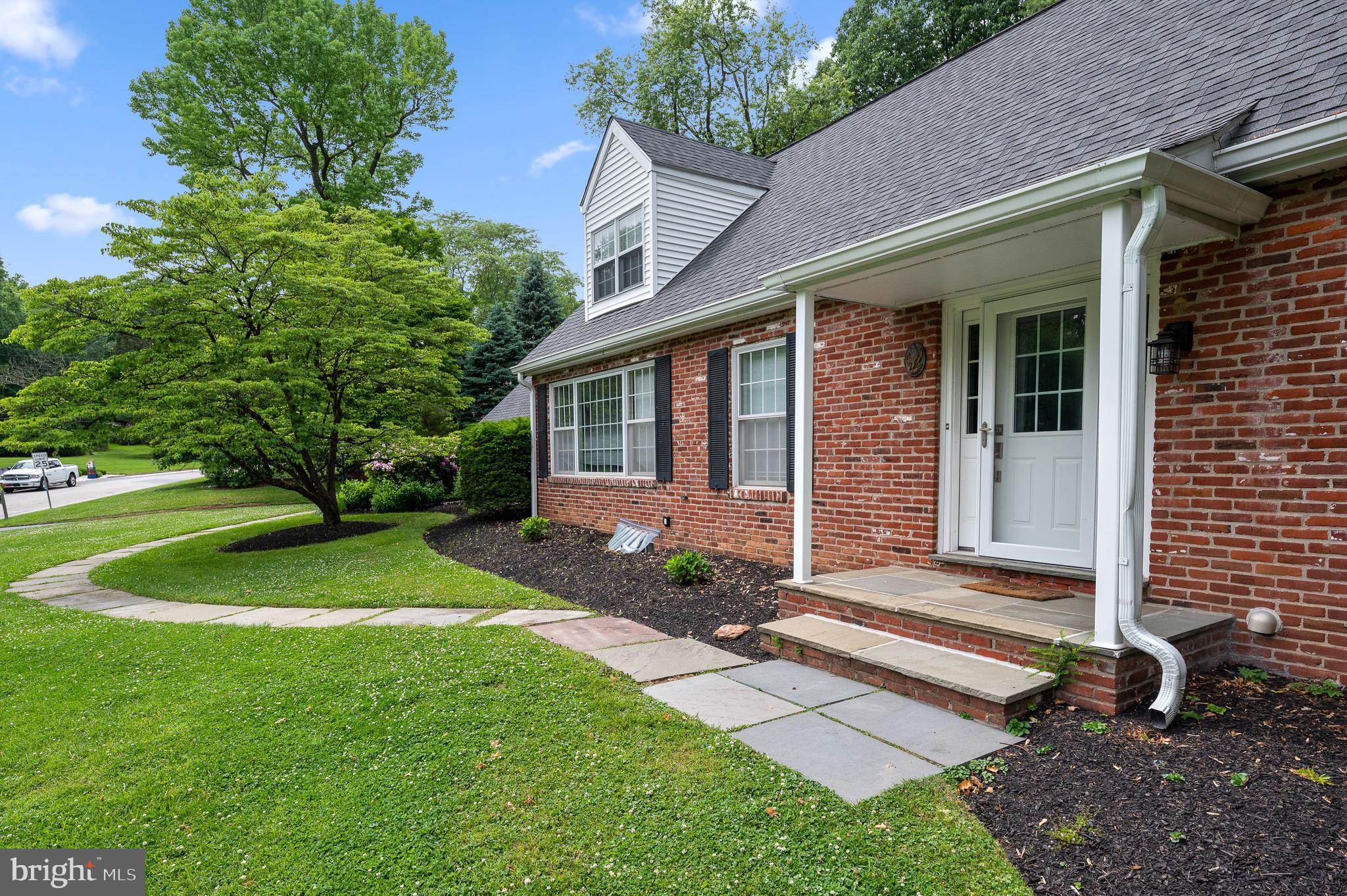 507 Timber Lane Devon, PA 19333 - Photo 2 of 38