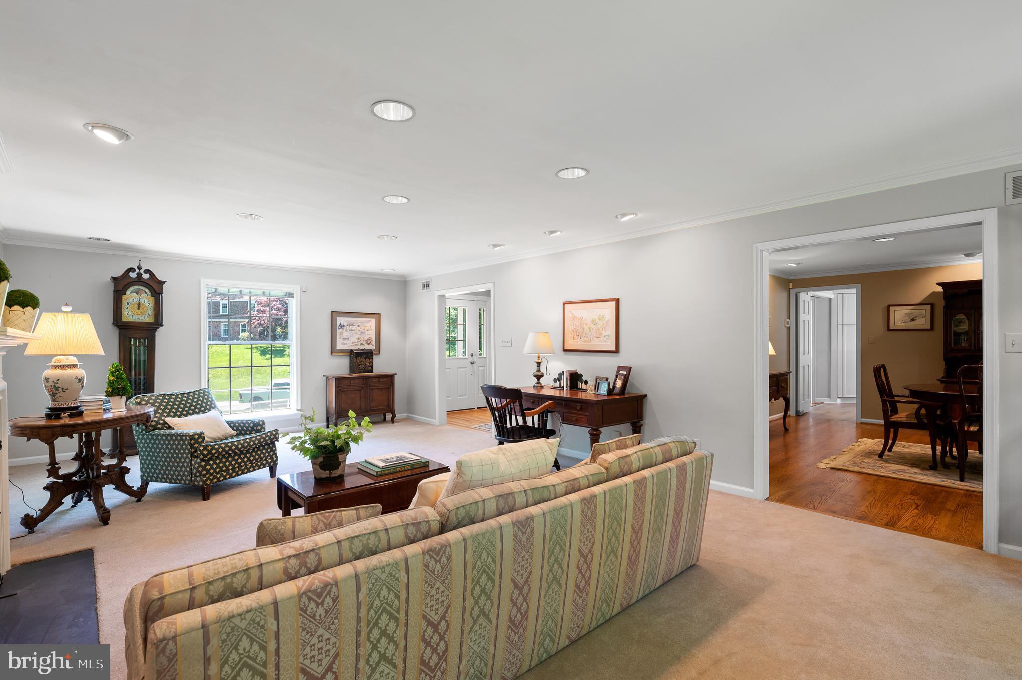 507 Timber Lane Devon, PA 19333 - Photo 16 of 38 Wonderful Entertaining Space