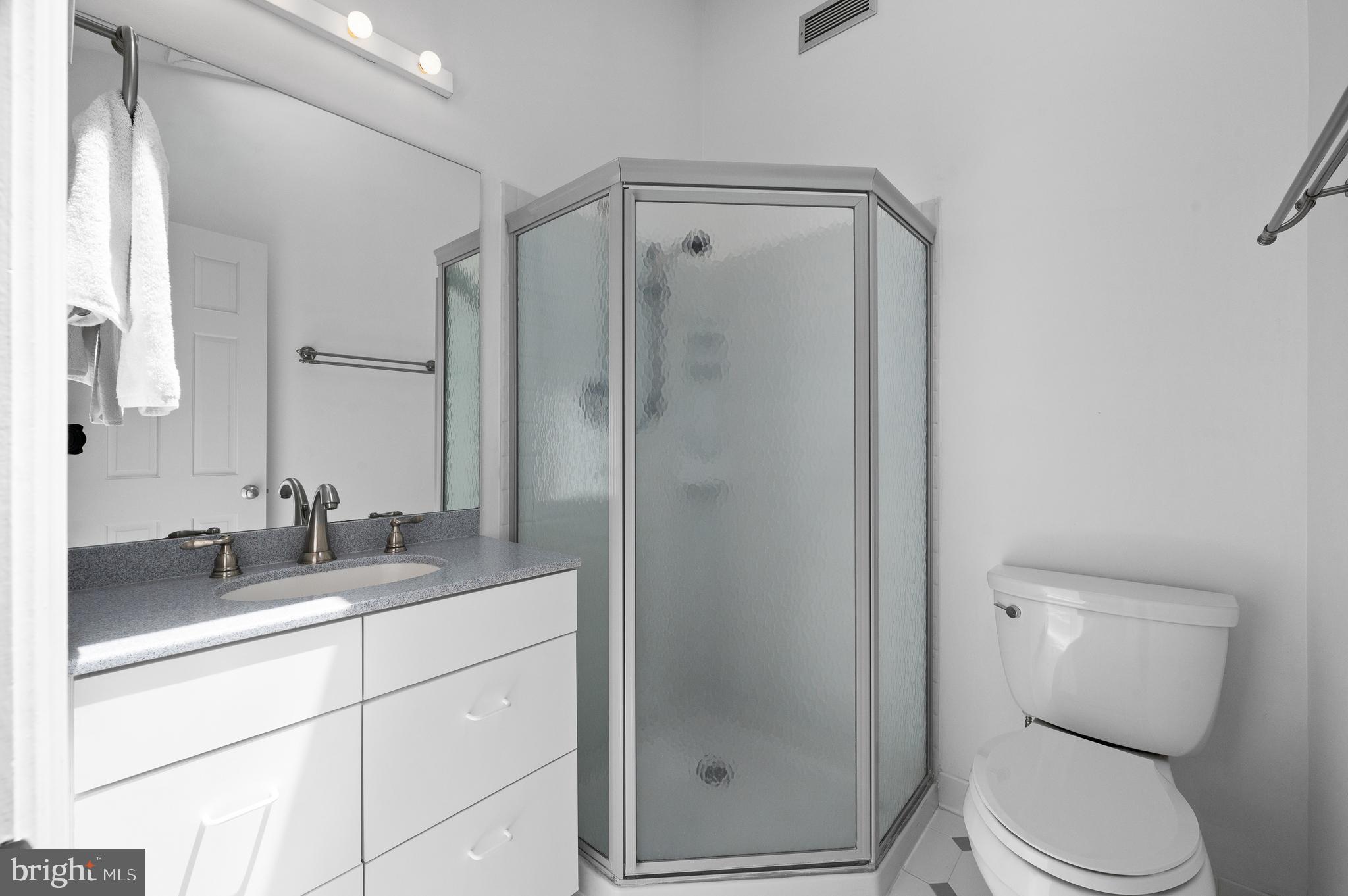 507 Timber Lane Devon, PA 19333 - Photo 27 of 38 3rd Full Bath
