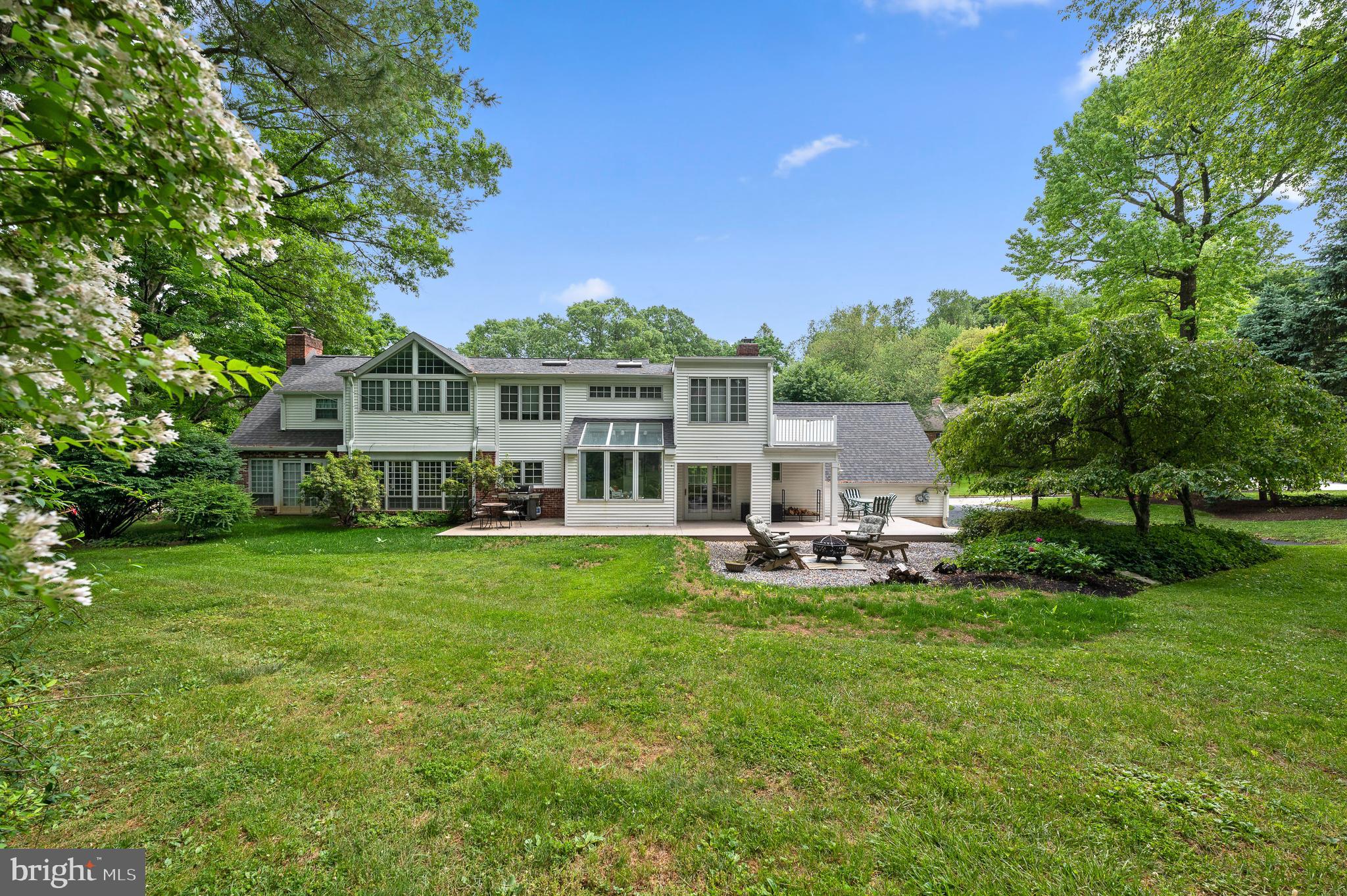 507 Timber Lane Devon, PA 19333 - Photo 35 of 38 Level Yard with Terrific Recreation Space