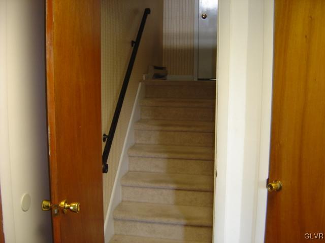 483 North Penn Dixie Road Bath, PA 18014 - Photo 35 of 45 Gallery Image 35