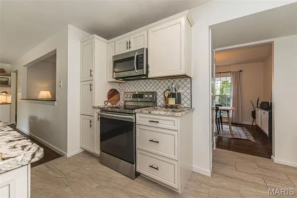 $399,900 | 12380 Harundale Court, St. Louis, MO 63146
