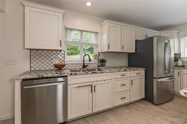 $399,900 | 12380 Harundale Court, St. Louis, MO 63146