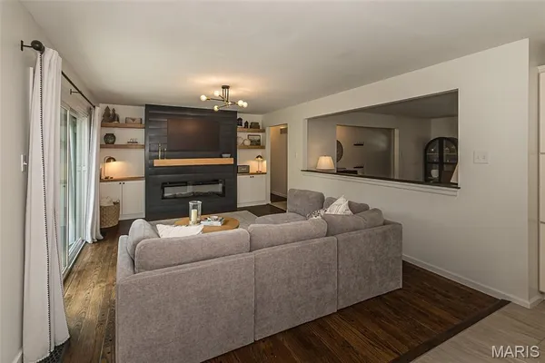 $399,900 | 12380 Harundale Court, St. Louis, MO 63146