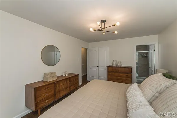 $399,900 | 12380 Harundale Court, St. Louis, MO 63146