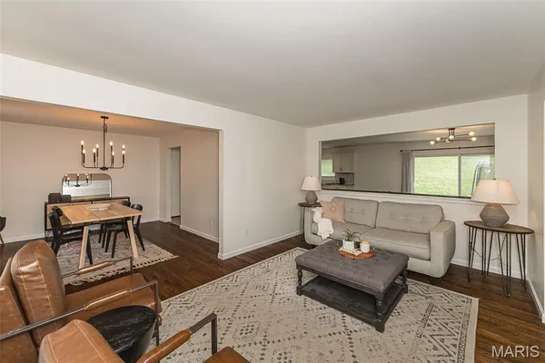 $399,900 | 12380 Harundale Court, St. Louis, MO 63146
