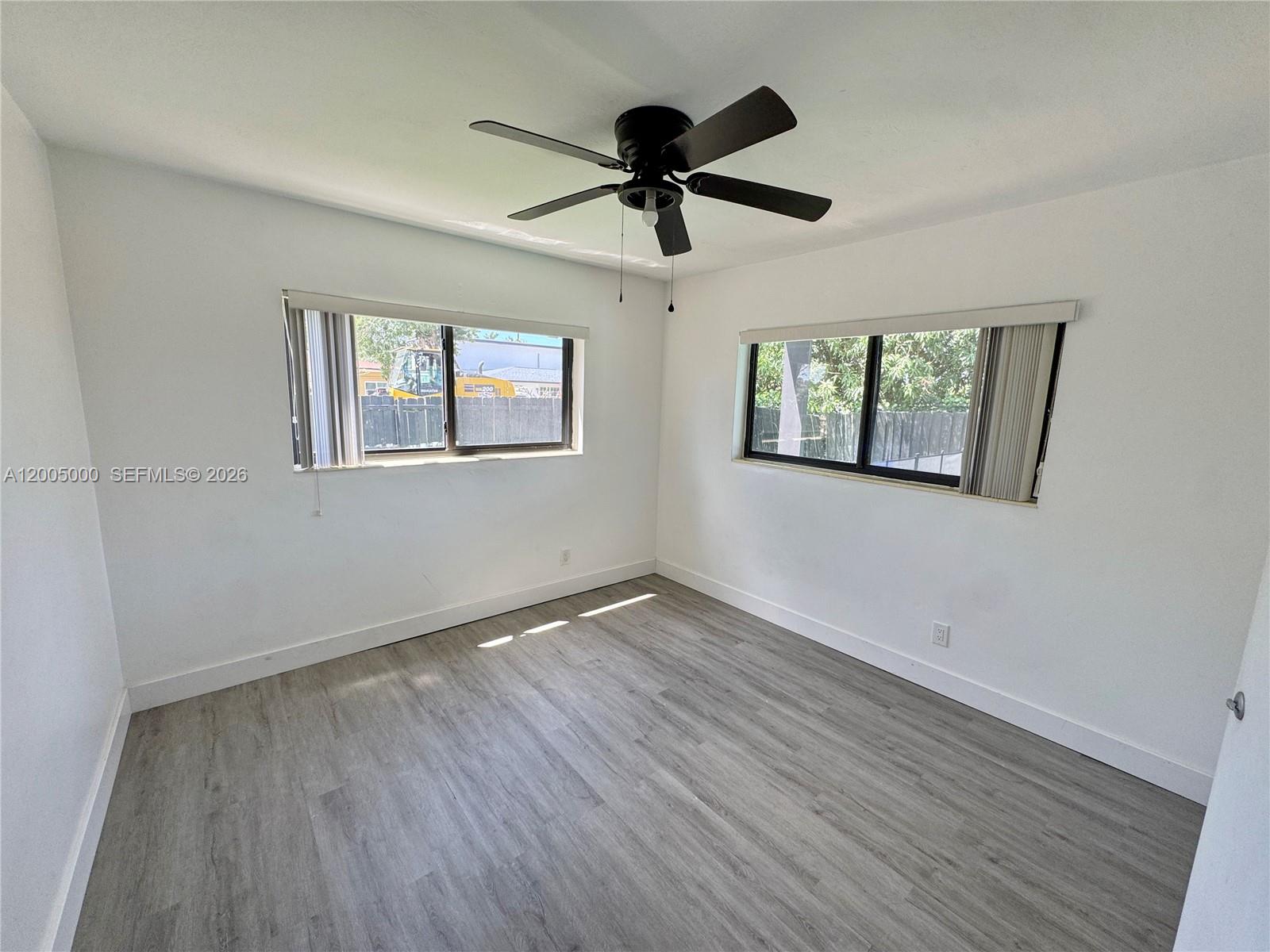 6901 Southwest 10th Court Pembroke Pines, FL 33023 - Photo 9 of 18