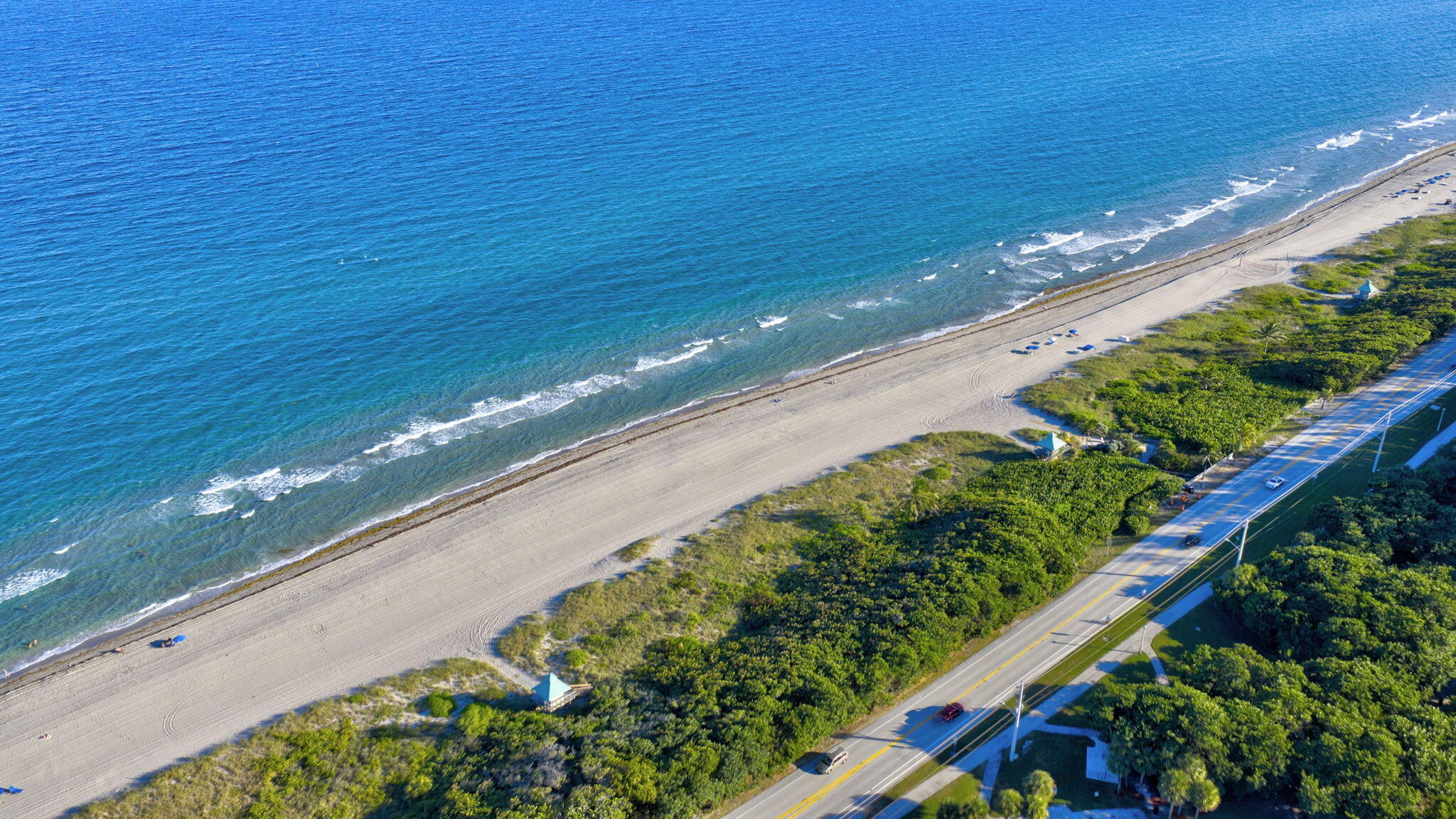 900 Northeast Spanish River Boulevard, Unit 2W Boca Raton, FL 33431 - Photo 40 of 47 56-web-or-mls-DJI_20251121044420_0506_D_