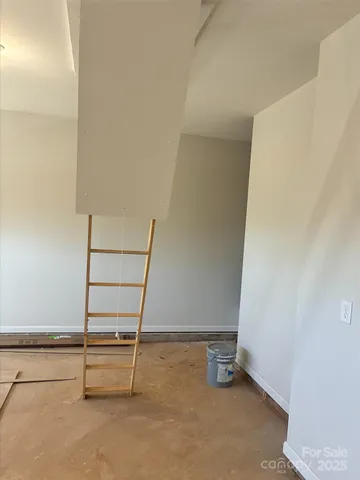 $664,445 | 3027 Five Creek Road, Charlotte, NC 28213