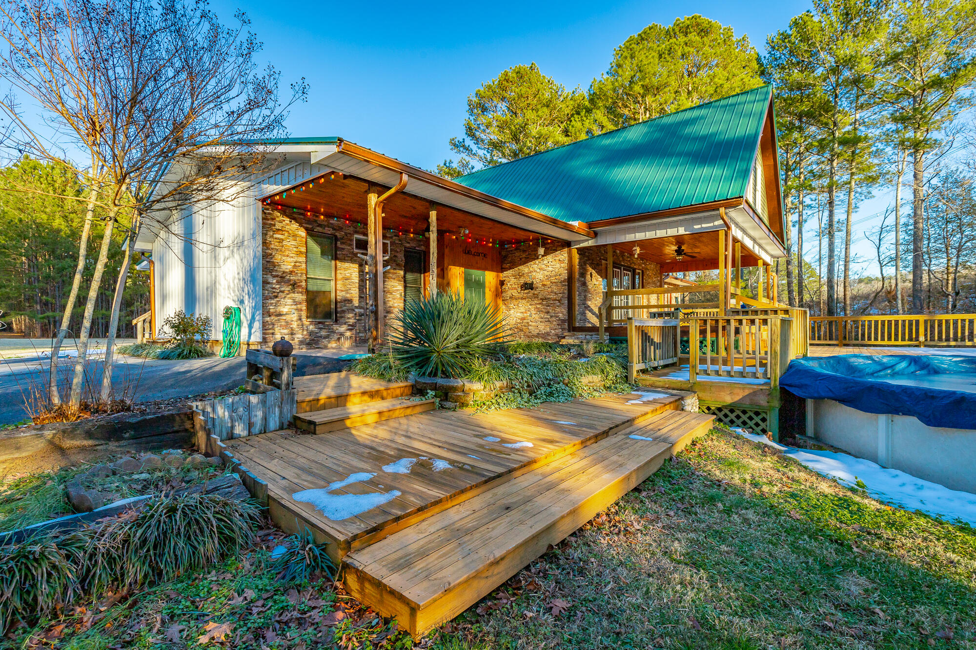 2079 No Pone Road Northwest Georgetown, TN 37336 - Photo 69 of 141 Deck