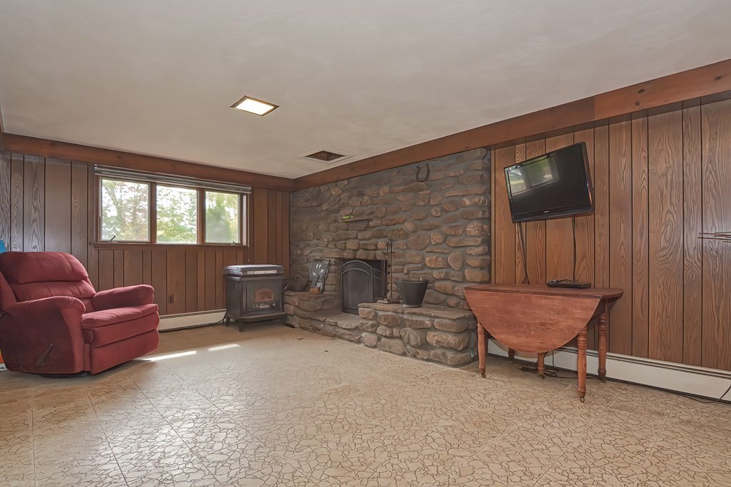 8 Brickyard Road North Brookfield, MA 01535 - Photo 28 of 37 Gallery Image 28