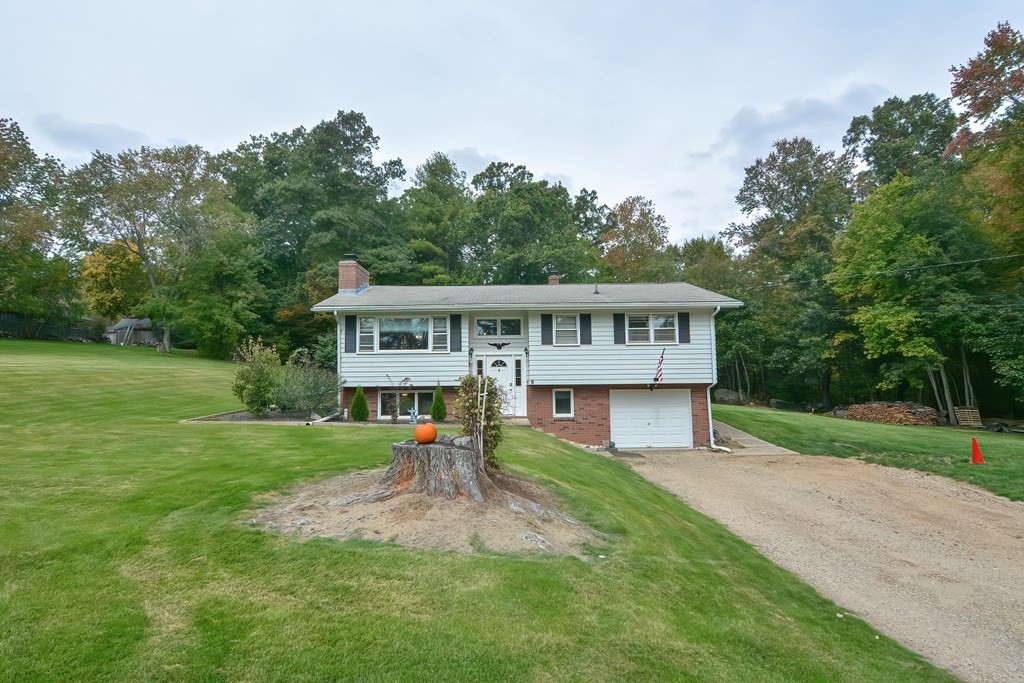 8 Brickyard Road North Brookfield, MA 01535 - Photo 3 of 37 Gallery Image 3