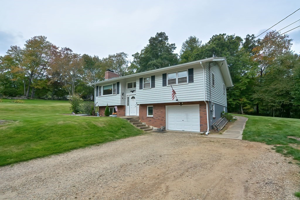 8 Brickyard Road North Brookfield, MA 01535 - Photo 4 of 37 Gallery Image 4