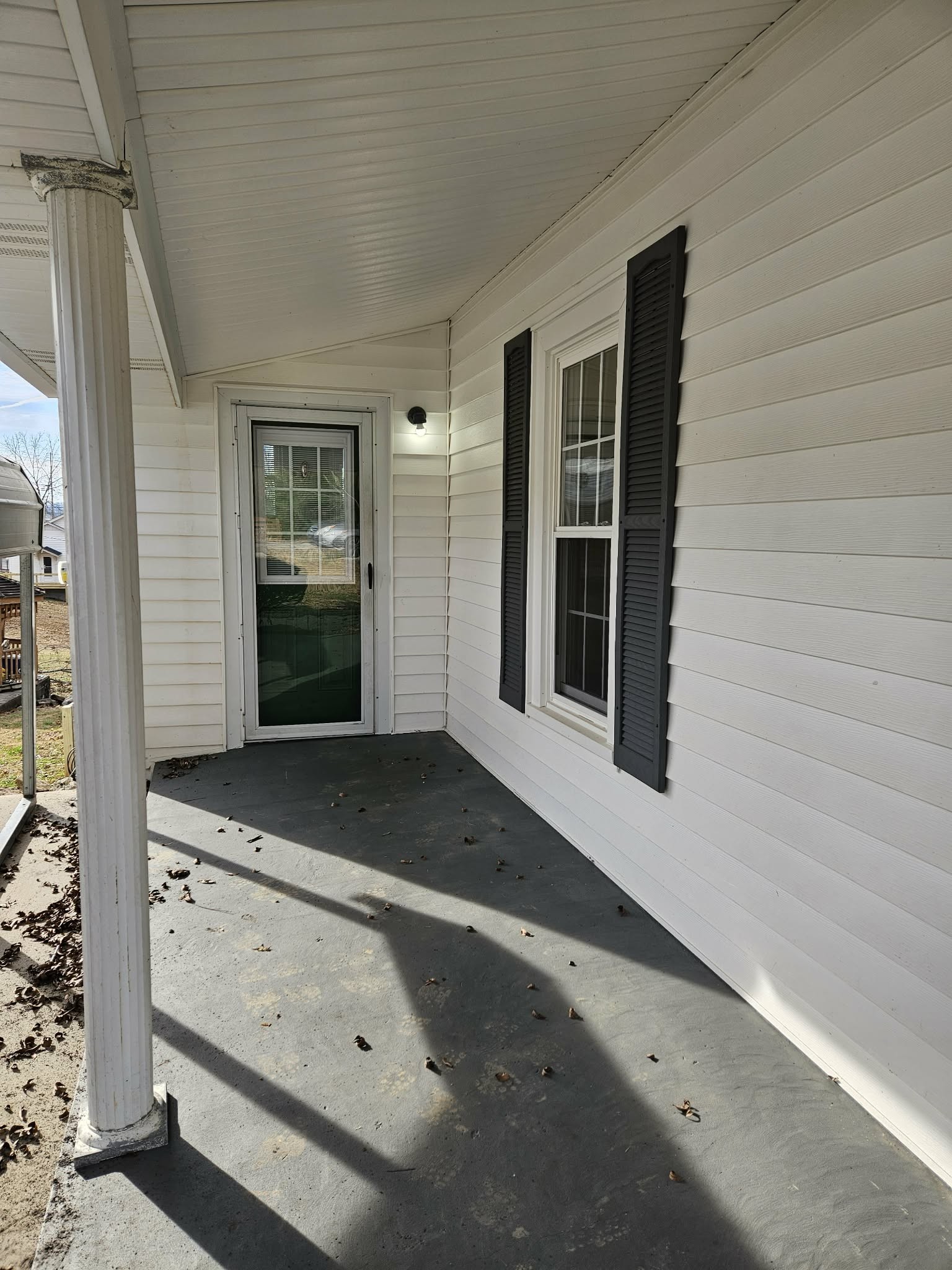 205 Fite Avenue West Carthage, TN 37030 - Photo 8 of 55 a view of front door