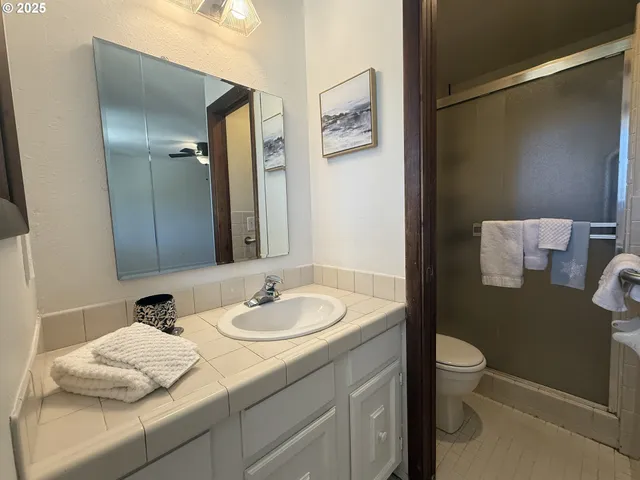 $349,000 | 2071 Northwest Motah Drive, Roseburg, OR 97471