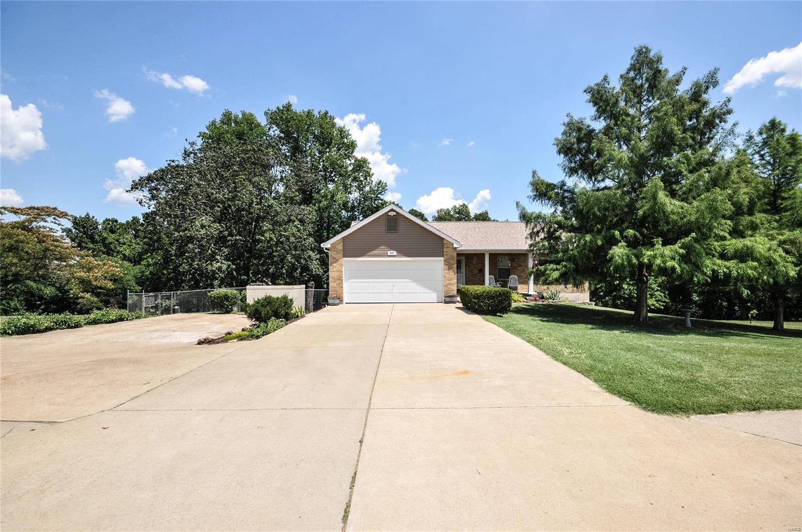 857 Emge Road O'Fallon, MO 63366 - Photo 2 of 49 Gallery Image 2