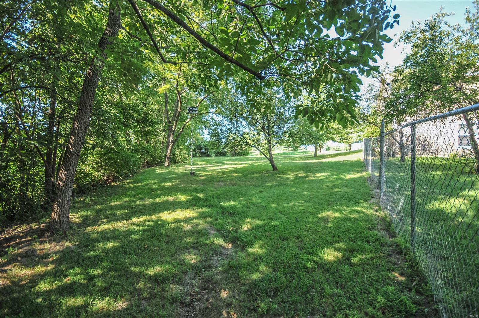 857 Emge Road O'Fallon, MO 63366 - Photo 12 of 49 Gallery Image 12