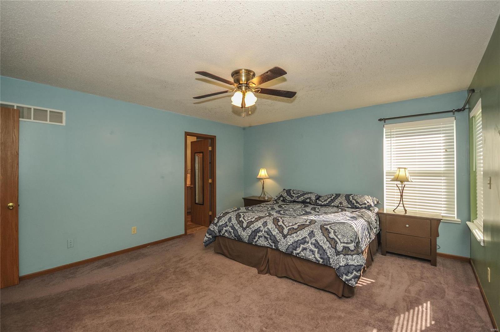857 Emge Road O'Fallon, MO 63366 - Photo 34 of 49 Gallery Image 34