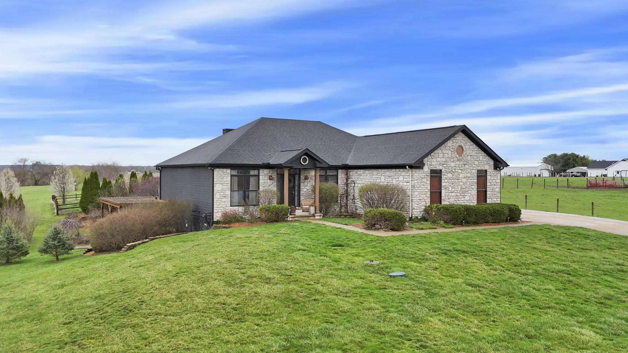 5250 Coakley Road Northwest Carroll, OH 43112 - Photo 10 of 90 89-web-or-mls-DJI_20250331103433_0007_D