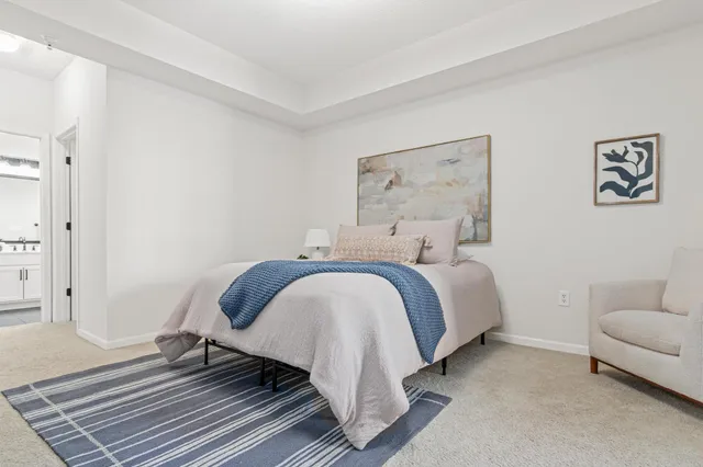 $275,000 | 2566 Ellis Avenue, Unit 103, St. Paul, MN 55114