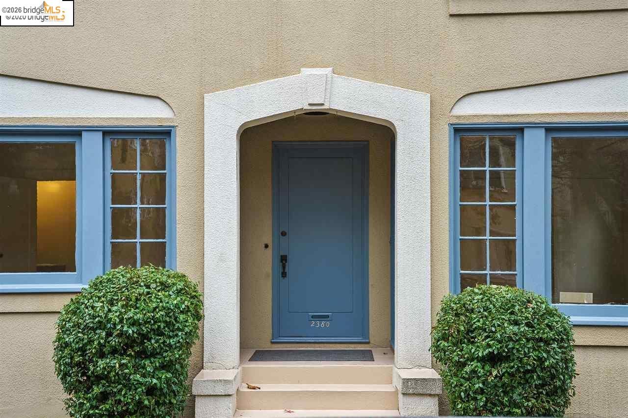 2378 Virginia Street Berkeley, CA 94709 - Photo 3 of 5