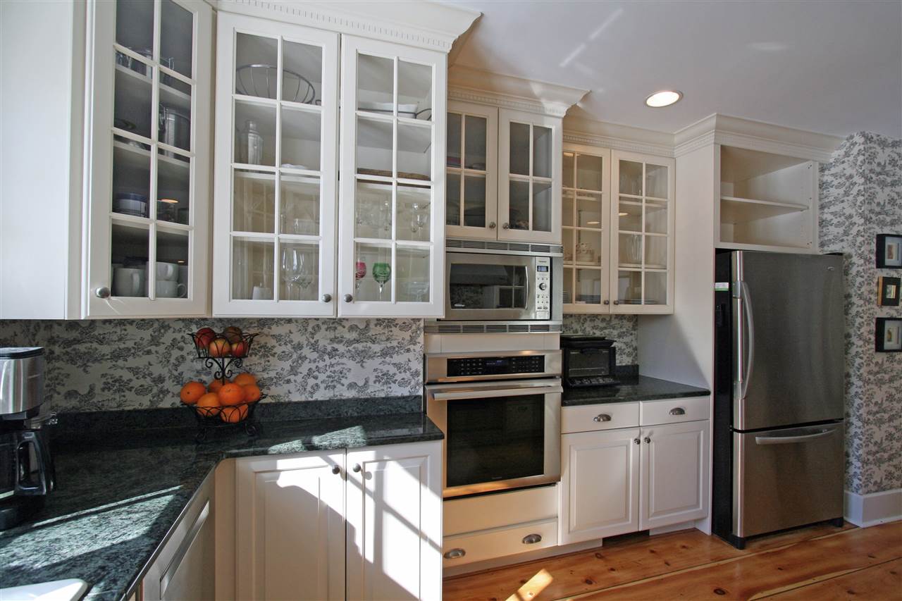 4 Foundry Street Amherst, NH 03031 - Photo 11 of 33 Gallery Image 11