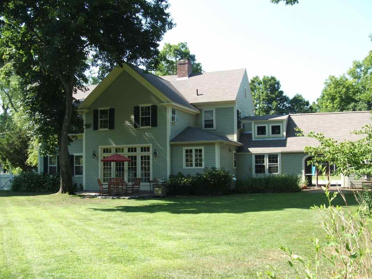 4 Foundry Street Amherst, NH 03031 - Photo 4 of 33 Gallery Image 4